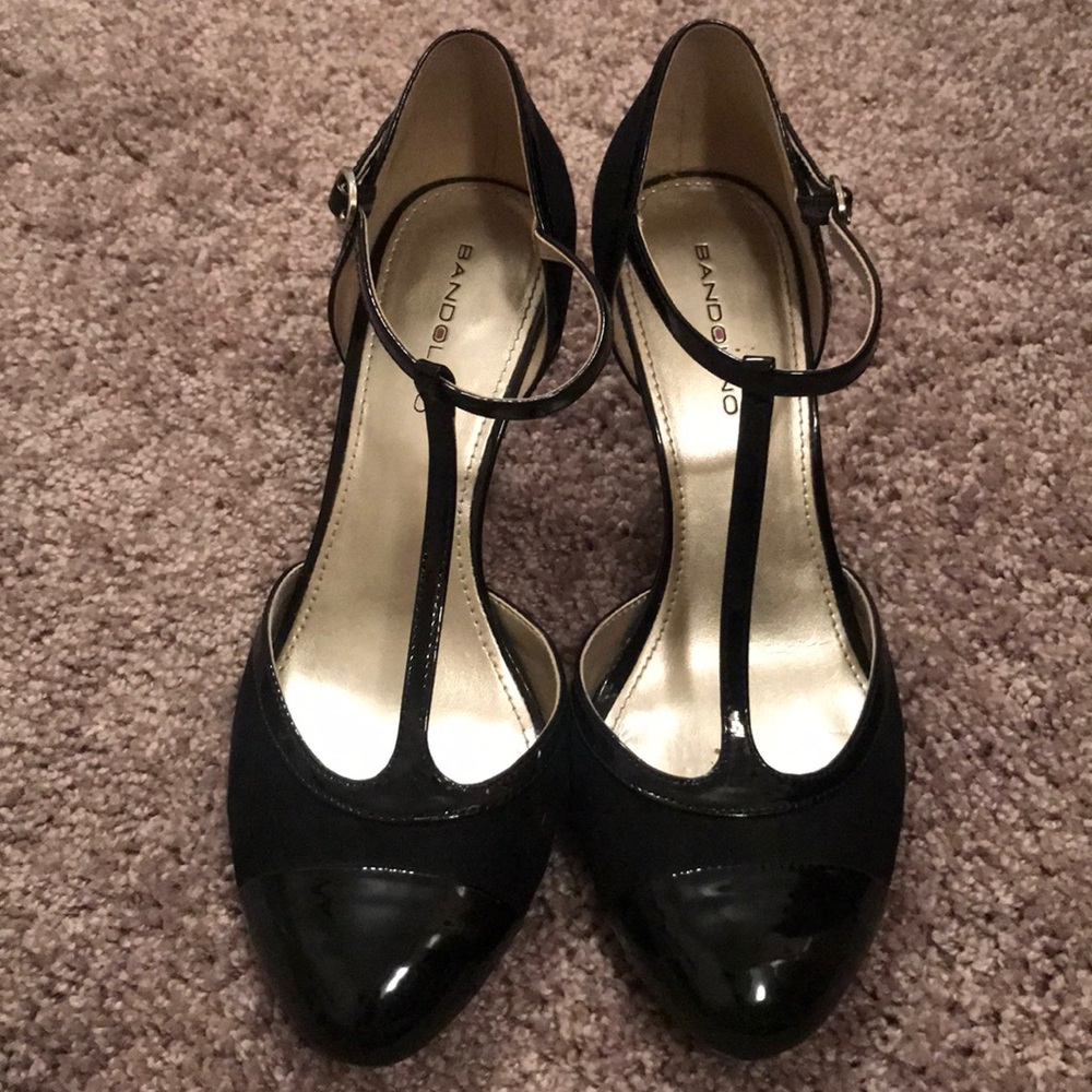 Bandolino baby doll heels